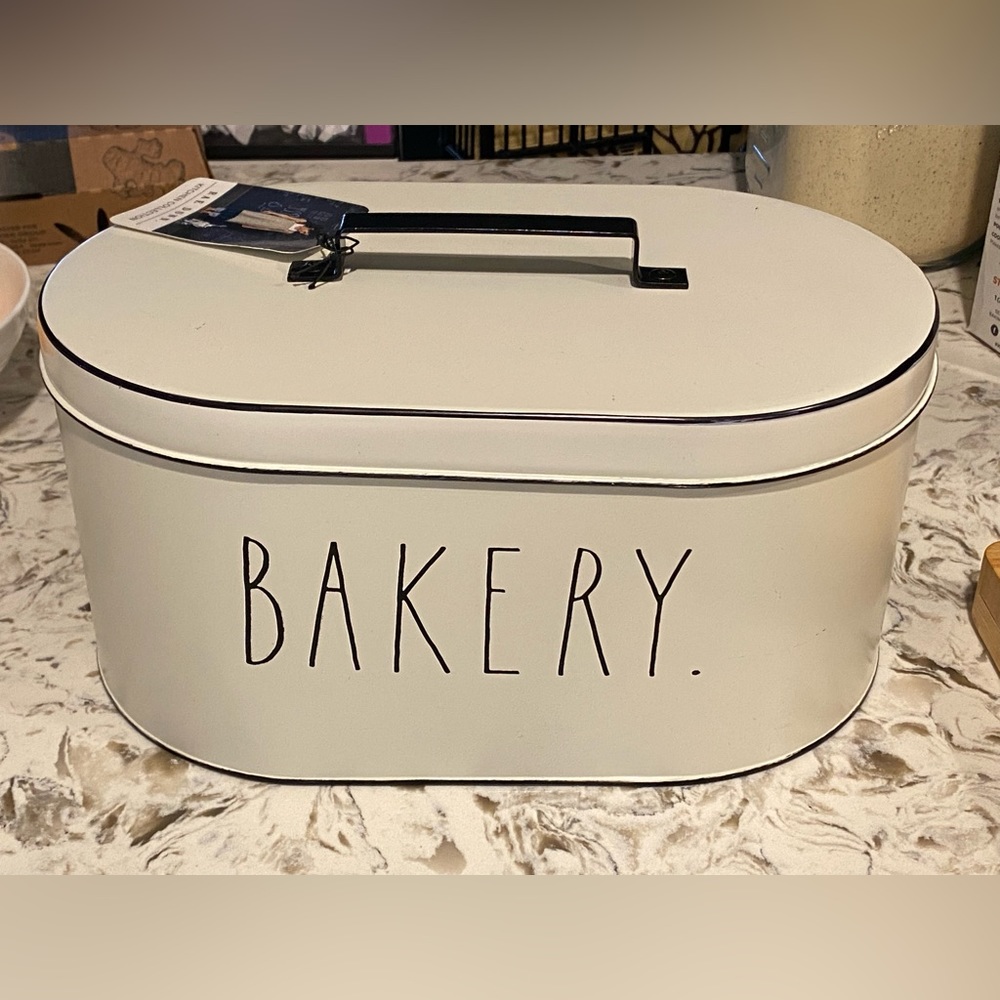 Rae Dunn Bakery box